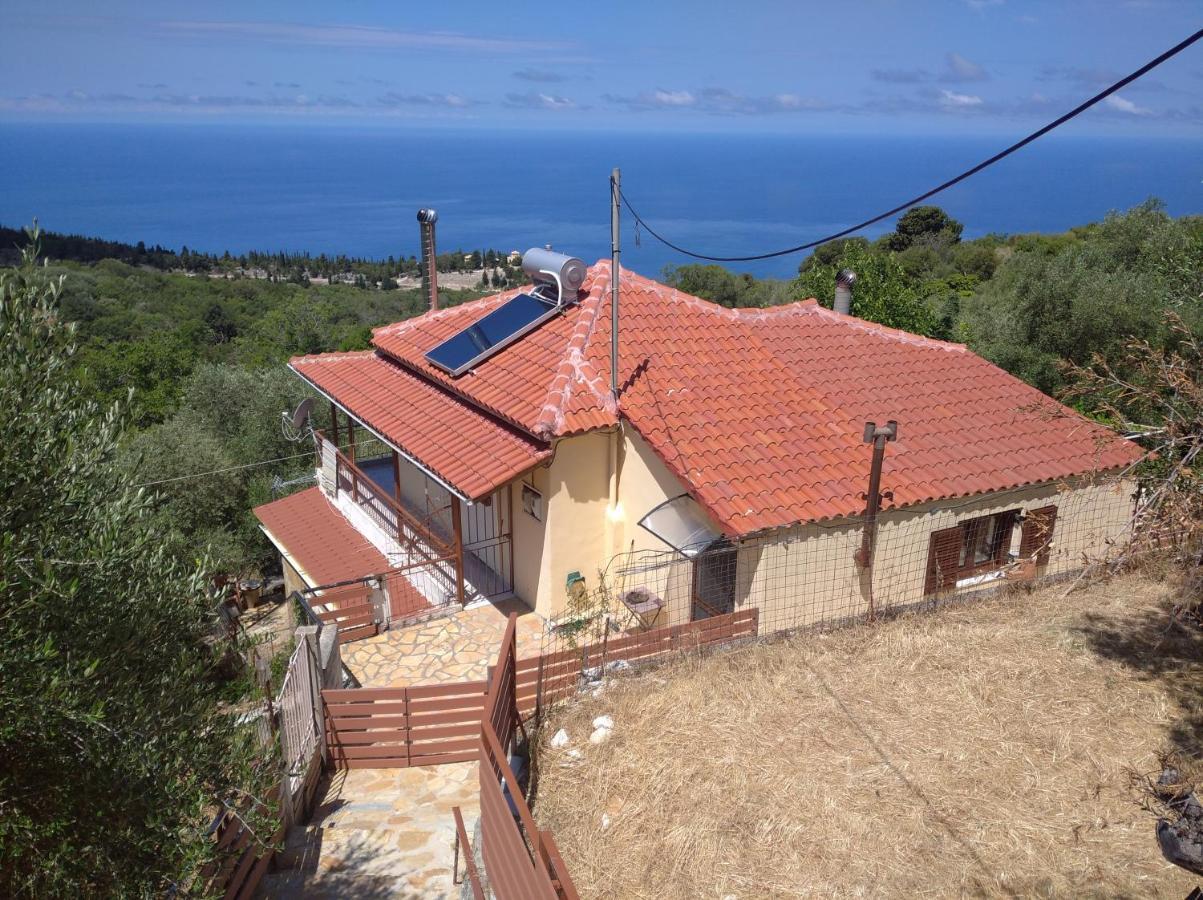 Traditional House With View Drymon Extérieur photo